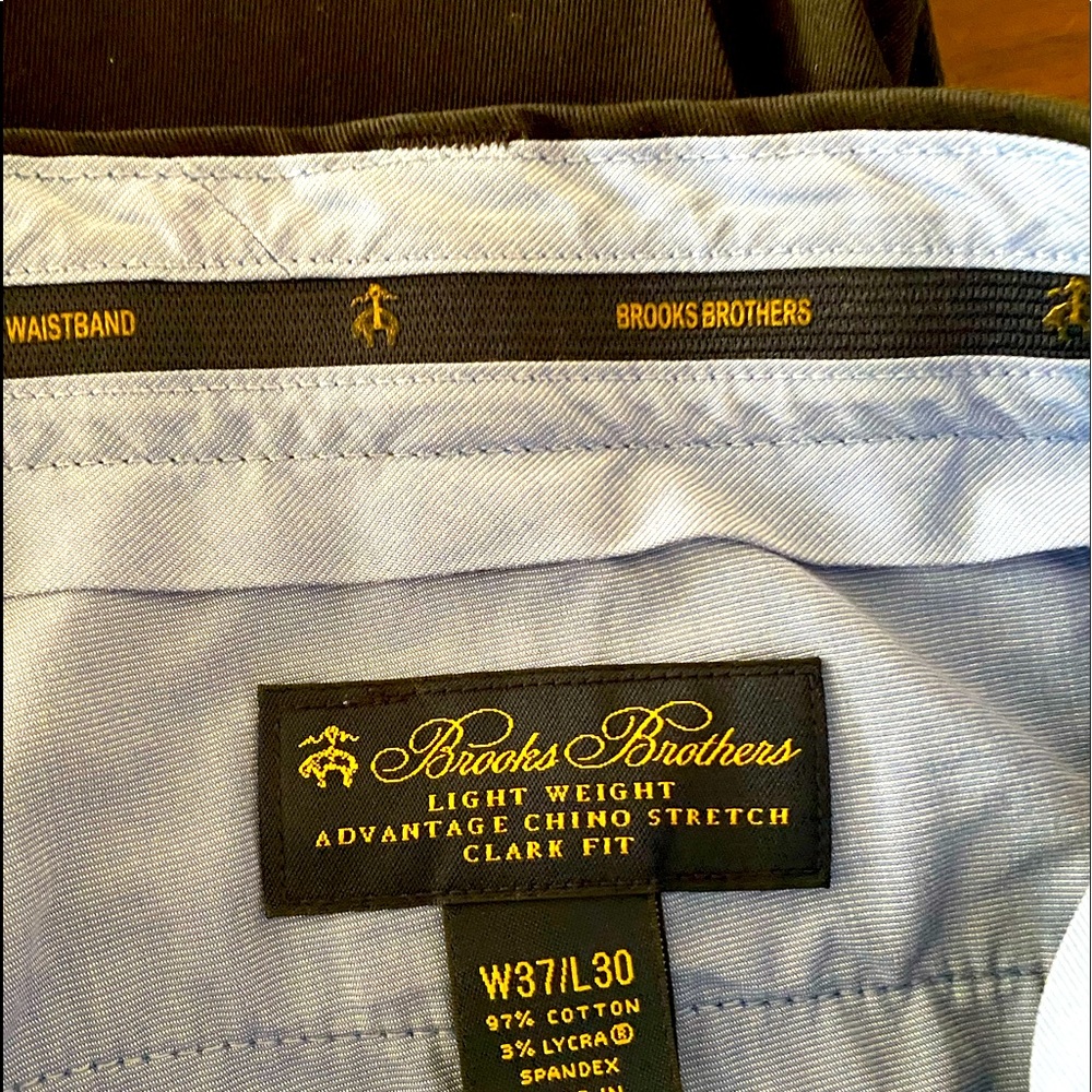 Brooks Brothers lightweight advantage 37/30 Clark